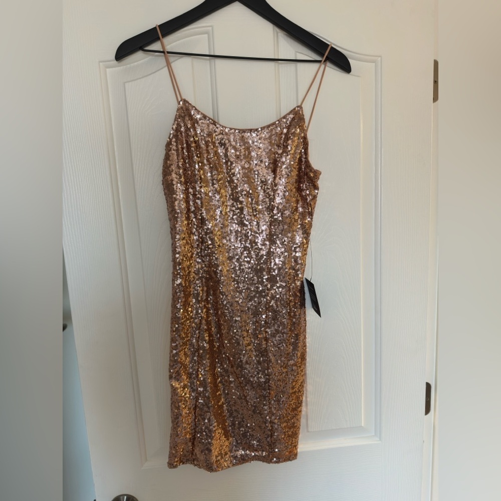 Lulus Bring It Rose Gold Sequin Bodycon Mini Dress Pink - Size M-NWT